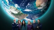 Sechs namhafte Moderatorinnen und Moderatoren präsentieren die von Menschen dauerhaft besiedelten Kontinente: "Afrika" – Prof. Harald Lesch, "Asien" –Prof. Colin Devey, "Australien und Ozeanien" – Prof. Antje Boetius, "Europa" –Mirko Drotschmann, "Nordamerika" – Dr. Mai Thi Nguyen-Kim und "Südamerika" – Jasmina Neudecker.
