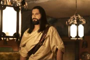 Nandor (Kayvan Novak)