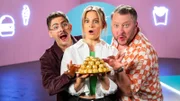 Sebastian Lege (r.), Lilly Temme (M.) und Florian Reza (l.) müssen eine harte Nuss knacken. Sie decken die miese Masche hinter dem gigantischen Erfolg von Ferrero Rocher auf.