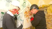 Mark Miller (r.)