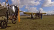 Bereits im Ersten Weltkrieg werden Flugzeuge in immer größerer Stückzahl gebaut und als Kriegsgerät eingesetzt.