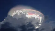 In der Doku untersuchen Wissenschaftler und Meteorologen diese rätselhaften Phänomene.