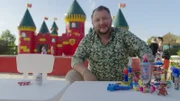 Sebastian Lege deckt auf, wie Kindermarketing funktioniert.