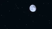 Mond und Sterne.