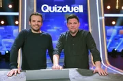 Die Kandidaten des Teams "Köche": Steffen Henssler (l.) und Tim Mälzer (r.), beide TV-Köche.