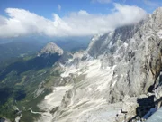 Südhang unterhalb des Dachstein-Gipfels