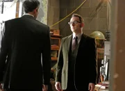 L-R: Reese (Jim Caviezel) und Finch (Michael Emerson)