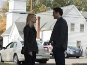 Carrie Mathison (Claire Danes, l.); Dante Allen (Morgan Spector, r.)