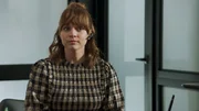 Nell Jones (Renée Felice Smith)