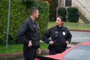 Tim Bradford (Eric Winter) und Lucy Chen (Melissa O'Neil) sind auf Streife.