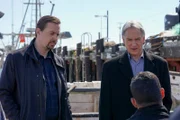 (v.l.n.r.) Timothy McGee (Sean Murray); Leroy Jethro Gibbs (Mark Harmon); Nick Torres (Wilmer Valderrama)