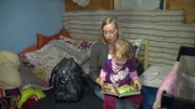 Schon seit Längerem steht für Jessica (s. Bild) und Maik Mälzer fest, dass sie bauen wollen. Ein Einfamilienhaus für sich und ihre zweijährige Tochter Lia (s. Bild). Das junge Paar sucht und findet mit Maklerhilfe in der ruhigen Gegend unweit des Berliner Müggelsees ein passendes Grundstück.