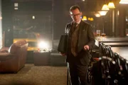 Harold Finch (Michael Emerson)