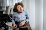 Leonard Grobien spricht aus der Community der Menschen mit Behinderung über das Wirken von Jule Stinkesocke und den Schaden, den der Catfish an der Community angerichtet hat.