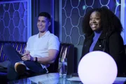 Dr. Daniel Perez (Brandon Larracuente) und Dr. Jordan Allen (Bria Henderson)