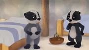 Matteo und Luis wollen Rosie bei ihrer Überraschung für Oma und Opa Fuchs helfen.