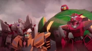v.li.: Megatron, Bumblebee, Cosmos, Elita-1