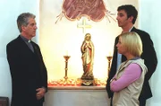 (v.li.): Ilja Richter (Pfarrer Bernhard), Hans Sigl (Andreas Blitz), Kristina Sprenger (Karin Kofler).