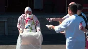 50stes Jubiläum feiert, ordern die beiden eine außergewöhnliche Torte beim "Cake Boss".