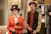 Melissa Rauch (Bernadette Rostenkowski-Wolowitz), Simon Helberg (Howard Wolowitz).