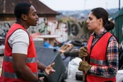 Rani (Rhianne Barreto) hat endlich genug und muss einfach wissen, worin Christian (Gamba Cole) verwickelt ist. Daraufhin wird Christian klar, dass nicht nur er zur Zielscheibe der Gangster geworden ist.