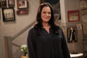 Andi Burns (Liza Snyder)