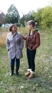 Konnte Sandra (r.) bei der Suche nach Patrizias Vater helfen?
