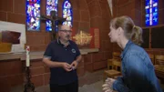 Sandra Eckardt hofft, von einem Küster im Wetzlaer Dom mehr Informationen zu Peters Geschwistern zu bekommen.