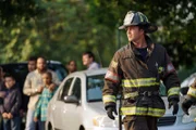 Kelly Severide (Taylor Kinney). Die Verwendung des sendungsbezogenen Materials ist nur mit dem Hinweis und Verlinkung auf RTL+ gestattet.