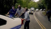 Für Steve (Alex O'Loughlin, l.), Danny (Scott Caan, r.) und Grover (Chi McBride, M.) beginnt ein Wettlauf mit der Zeit, um einen neuen Fall aufzuklären ...