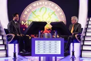 Randall Park (Louis Huang), Regis Philbin (Regis Philbin).