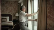 Fensterputzer im Hotel Sacher.