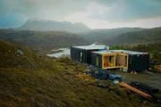 Das Traumhaus auf einer Klippe an der zerklüfteten Nordwestküste Schottlands.