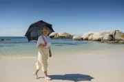 Miss Jane Marple (Julia McKenzie)