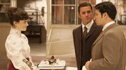l-r : Dr. Emily Grace(Georgina Reilly),Detective William Murdoch(Yannick Bisson),Dr. Sanjay Prasad(Raoul Bhaneja)
