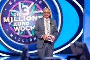 Moderator Günther Jauch   +++