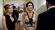L-R:Maura Isles (Sasha Alexander), Jane Rizzoli (Angie Harmon)