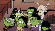 v.li.: Lincoln, Leni, Ronnie Anne, Carlota, CJ, Boris, Lucy