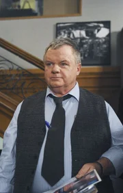 Dale Fickas (Jack McGee) ist etwas verwundert, dass Kate Beckett von der New Yorker Polizei ihm ein paar Fragen stellen will ...