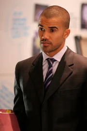 Criminal Minds Season1, Criminal Minds Staffel1, regie USA 2005, Darsteller caption: CRIMINAL MINDS stars Shemar Moore as one of the members of an elite squad of FBI profilers who analyze the Country's most twisted, criminal minds, anticipating their next move before they strike again.  Photo: Michael Courtney/Touchstone