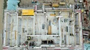 Die Baukosten steigen, die Anzahl der Baugenehmigungen geht immer weiter zurück. Ergebnis: Hunderttausende Wohnungen fehlen. Und ein Ende der Krise ist nicht in Sicht.