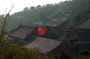 Seit rund 3.000 Jahren gilt der Berg Tai Shan als einer der Grundpfeiler des politischen und spirituellen Lebens in China.
