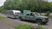 The "Steel Buddies" are looking forward to a daring adventure: Michael Manousakis and his team want to conquer the Rhine with a 50-year-old amphibian.