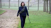 Baroness Susan De Stempel kann der Mord an ihrem Ex-Mann nicht nachgewiesen werden. Im Zuge der Ermittlungen finden sich jedoch Beweise, dass sie gemeinschaftlich eine Tante um eine große Summe Geld betrogen hat. Dafür muss sie 7 Jahre ins Gefängnis.