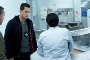 Jay Halstead (Jesse Lee Soffer).