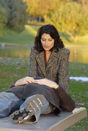 Dr. Lisa Cuddy (Lisa Edelstein)