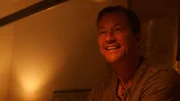 Darrell Miklos lächelt.