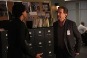 Während das Team um Rossi (Joe Mantegna, r.) in einem neuen Fall ermittelt, hat Tara (Aisha Tyler, l.) Schwierigkeiten, Privates von Beruflichem zu trennen ...