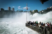 Ausflug mit Freunden aus Mexico am Rheinfall