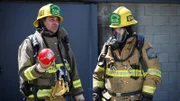 Gerüstet für das Flammeninferno: Heute zeigen die Einsatzkräfte des "Rancho Cucamonga Fire Department", wie man Feuer mit Feuer bekämpft.